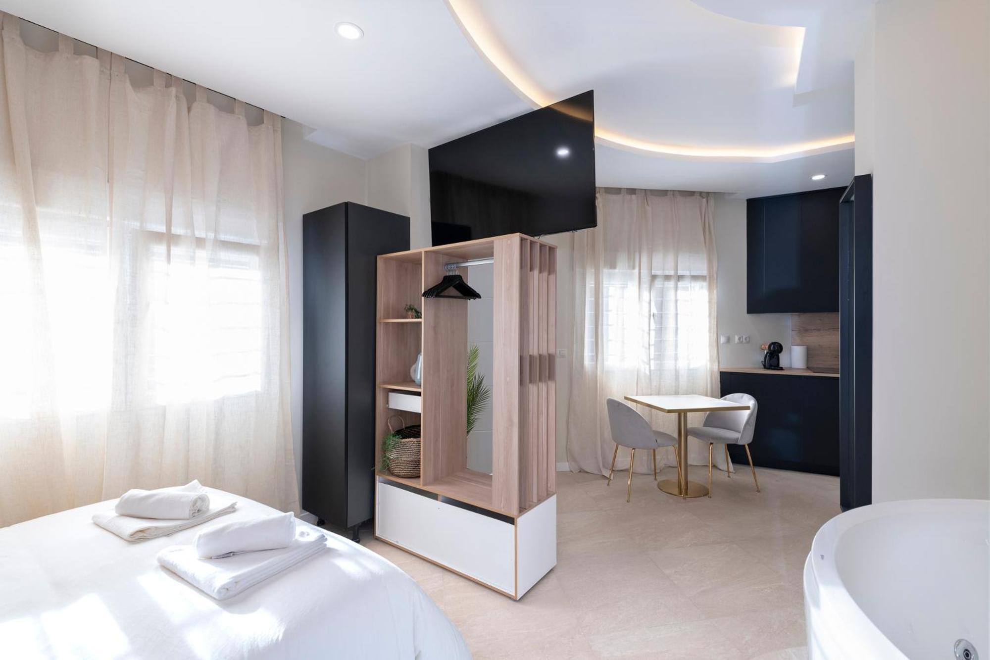 Apartament Malaga Boutique V.V Luxury Jacuzzy Zewnętrze zdjęcie