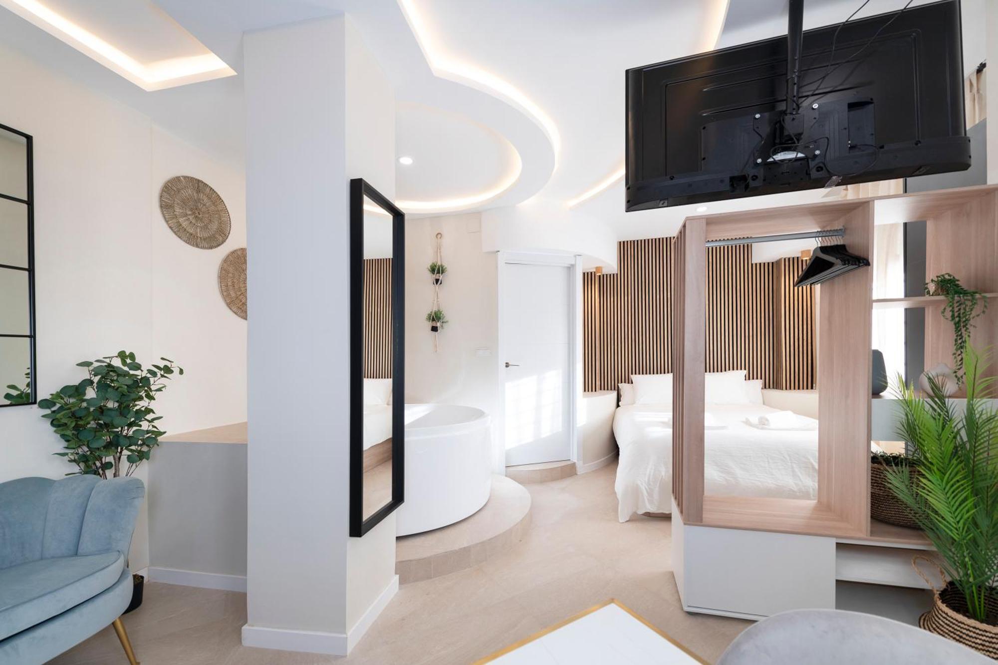 Apartament Malaga Boutique V.V Luxury Jacuzzy Zewnętrze zdjęcie